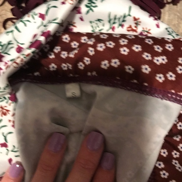 5/$35 - Picture 3 of 3